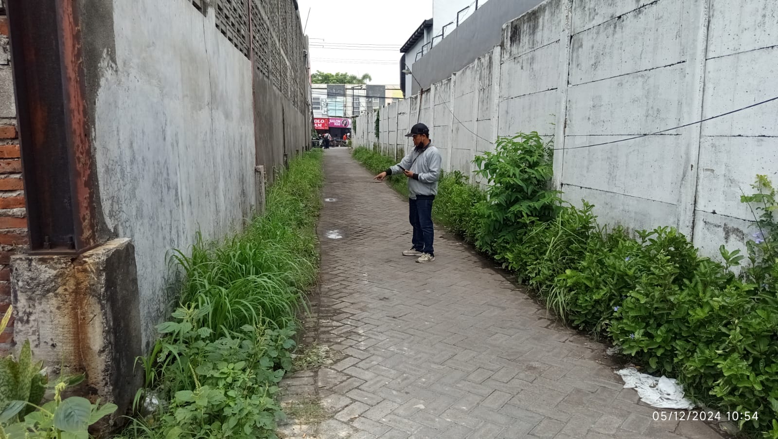 LAPOR POLISI: Lokasi dugaan penganiayaan oleh remaja perempuan di Taman. (DIKY PUTRA SANSIRI/RADAR SIDOARJO)