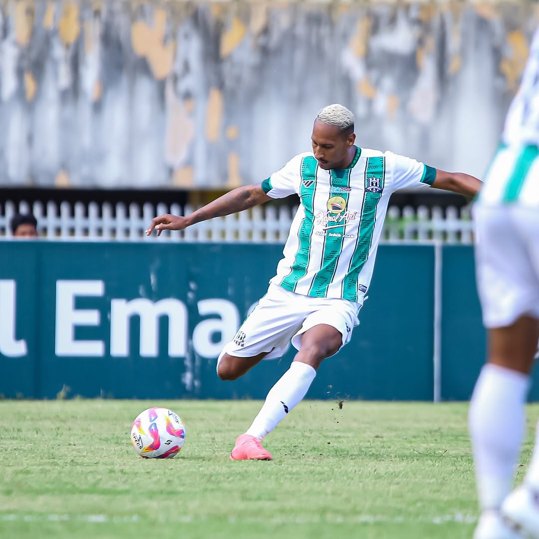 PULIH: Pemain asing Deltras Sidoarjo Artur Jesus Vieira. (IST/IG @arturvieiraa_)