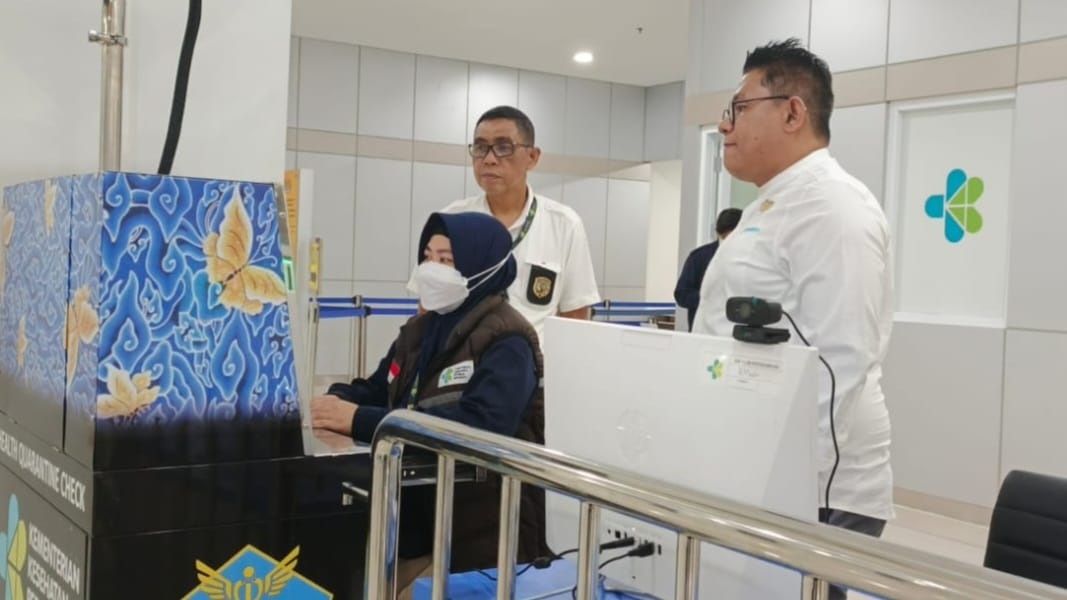 WASPADA: Simulasi pendeteksi suhu di Bandara Internasional Juanda. (IST)