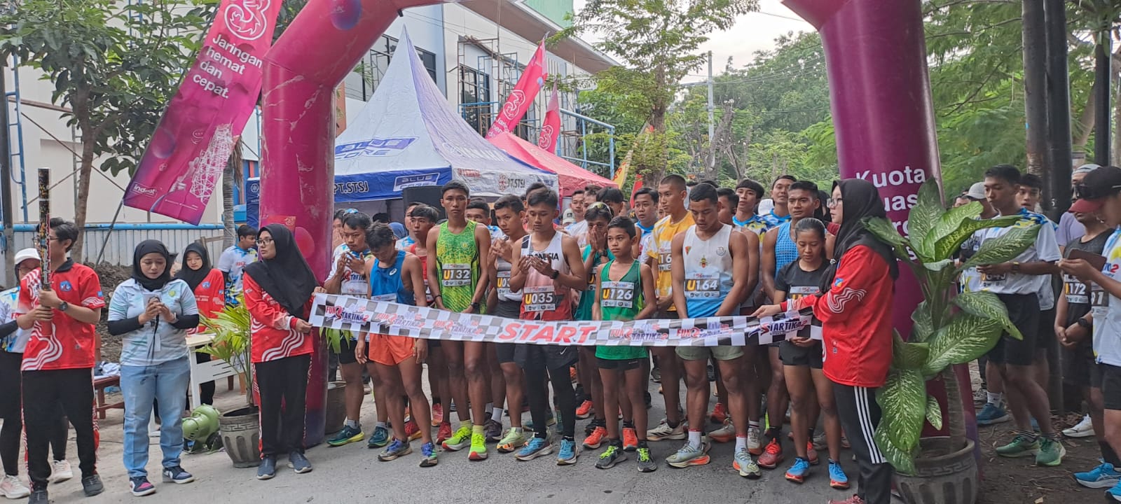 JUARA: Persiapan peserta Funtartika Run 2025 yang digelar oleh SMK Antartika 2 Sidoarjo.