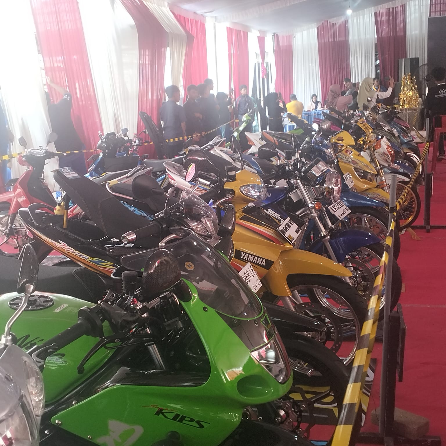MINAT : Lomba auto contest di SMK Krian 2 Sidoarjo dalam gelar SKARIDA Festival 2025 (ANAS/ RADAR SIDOARJO)