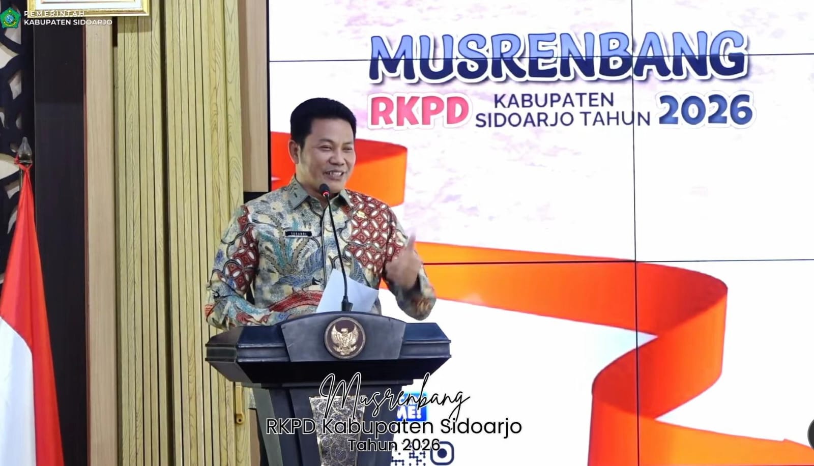 MAJU: Bupati Sidoarjo, Subandi saat sambutan dalam acara Musrembang sebagai langkah awal menyusun RPJMD Sidoarjo. (IST/RADAR SIDOARJO)