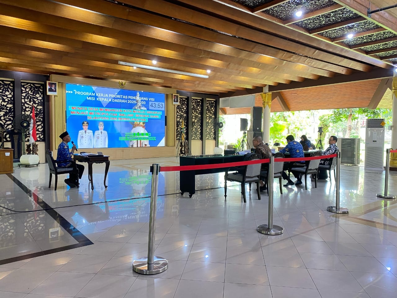 TEROBOSAN: Pemkab Sidoarjo menggelar akselerasi penanganan masalah prioritas di Pendapa Delta Wibawa. (M SAIFUL ROHMAN/RADAR SIDOARJO)