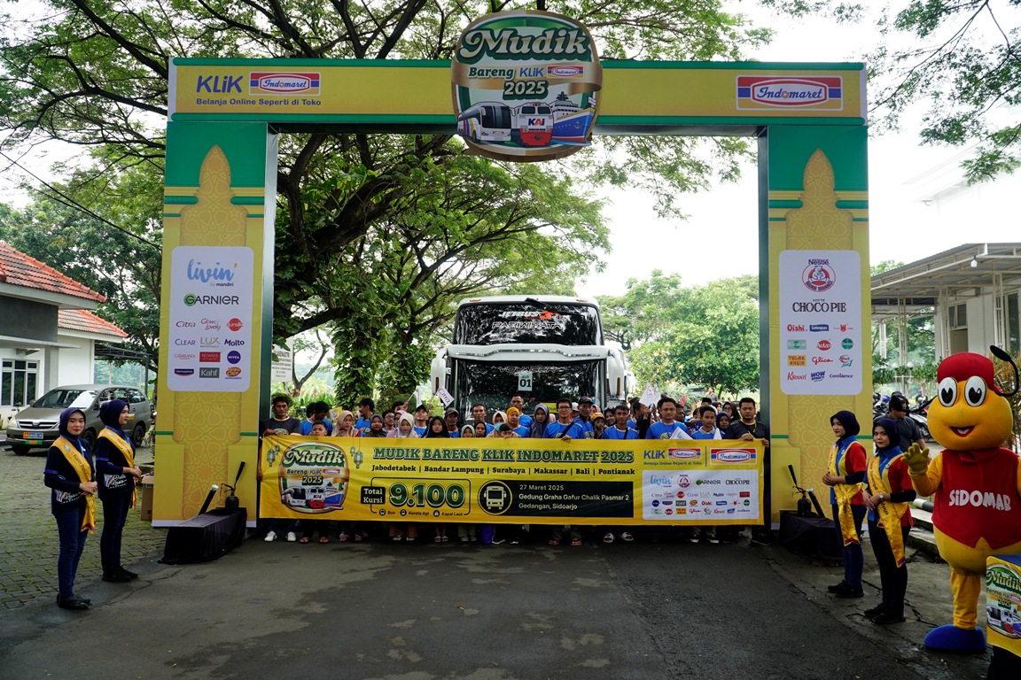 ANTUSIAS: Peserta Mudik Bareng Klik Indomaret 2025 di Lapangan Mako Pasmar 2, Gedangan pada Kamis (27/3) pagi.
