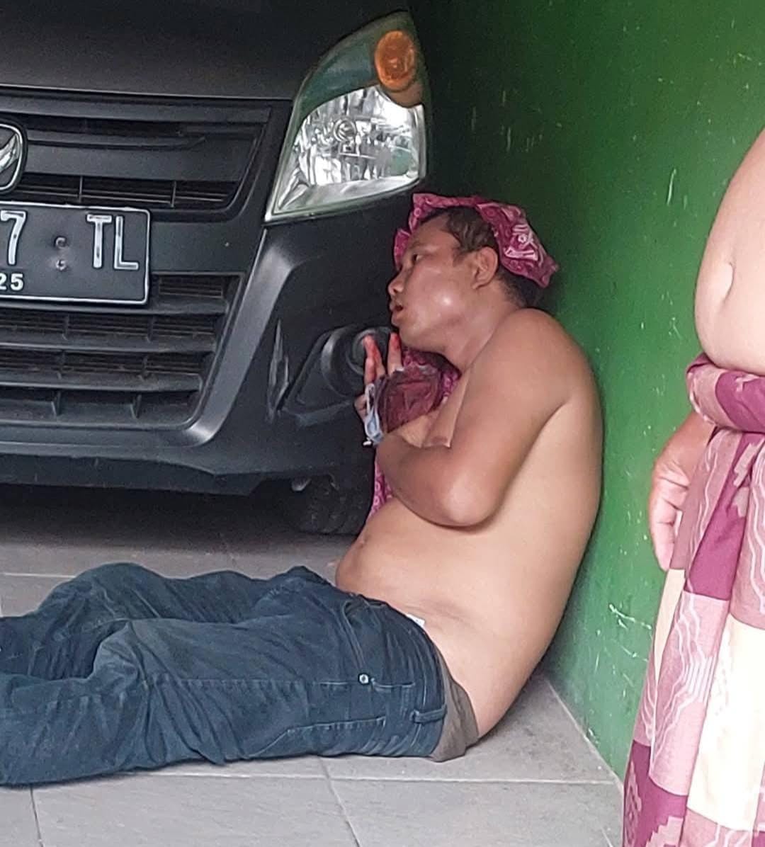 LEMAS: Pria asal Bangkalan ditangkap warga usai maling burung kicau di Waru.