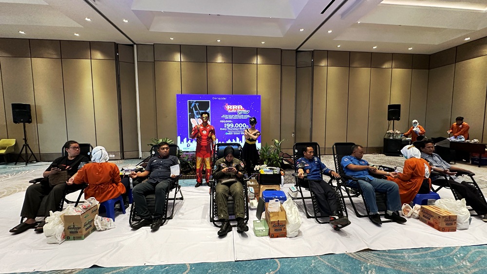 SOSIAL: Premier Place Hotel Surabaya Airport menggelar aksi sosial donor darah sebagai bentuk kepedulian terhadap sesama.