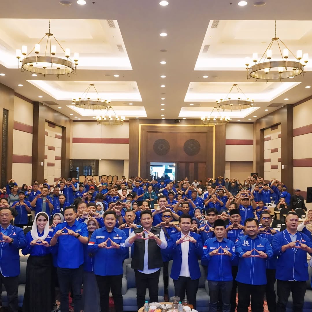 SINERGIS: Sekretaris Bappilu DPD Partai Demokrat Jatim Dedi Irwansa dalam sebuah acara yang digelar Partai Demokrat Sidoarjo.