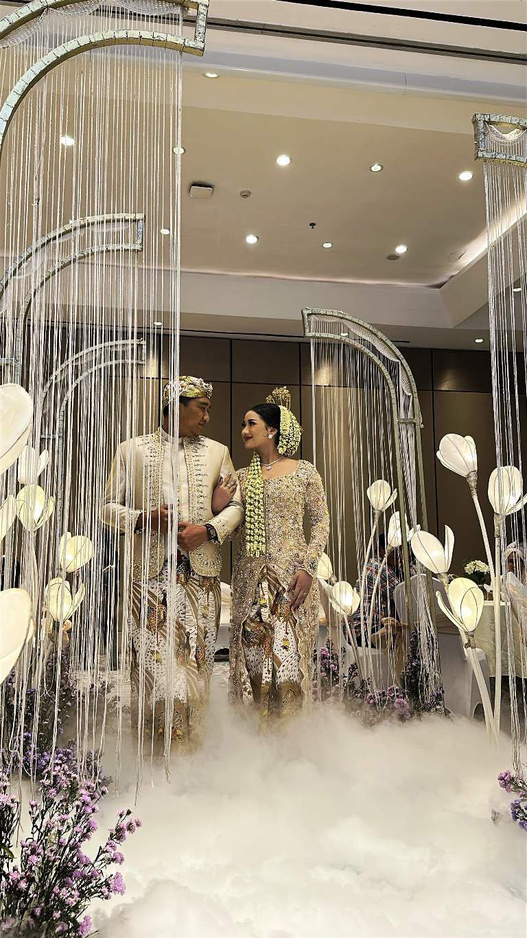 ELEGAN: Premier Place Hotel Surabaya Airport kembali menghadirkan event pernikahan bertajuk Premier Wedding Story Market 3.0 &ndash; Hearts in Harmony, Sabtu (19/7).