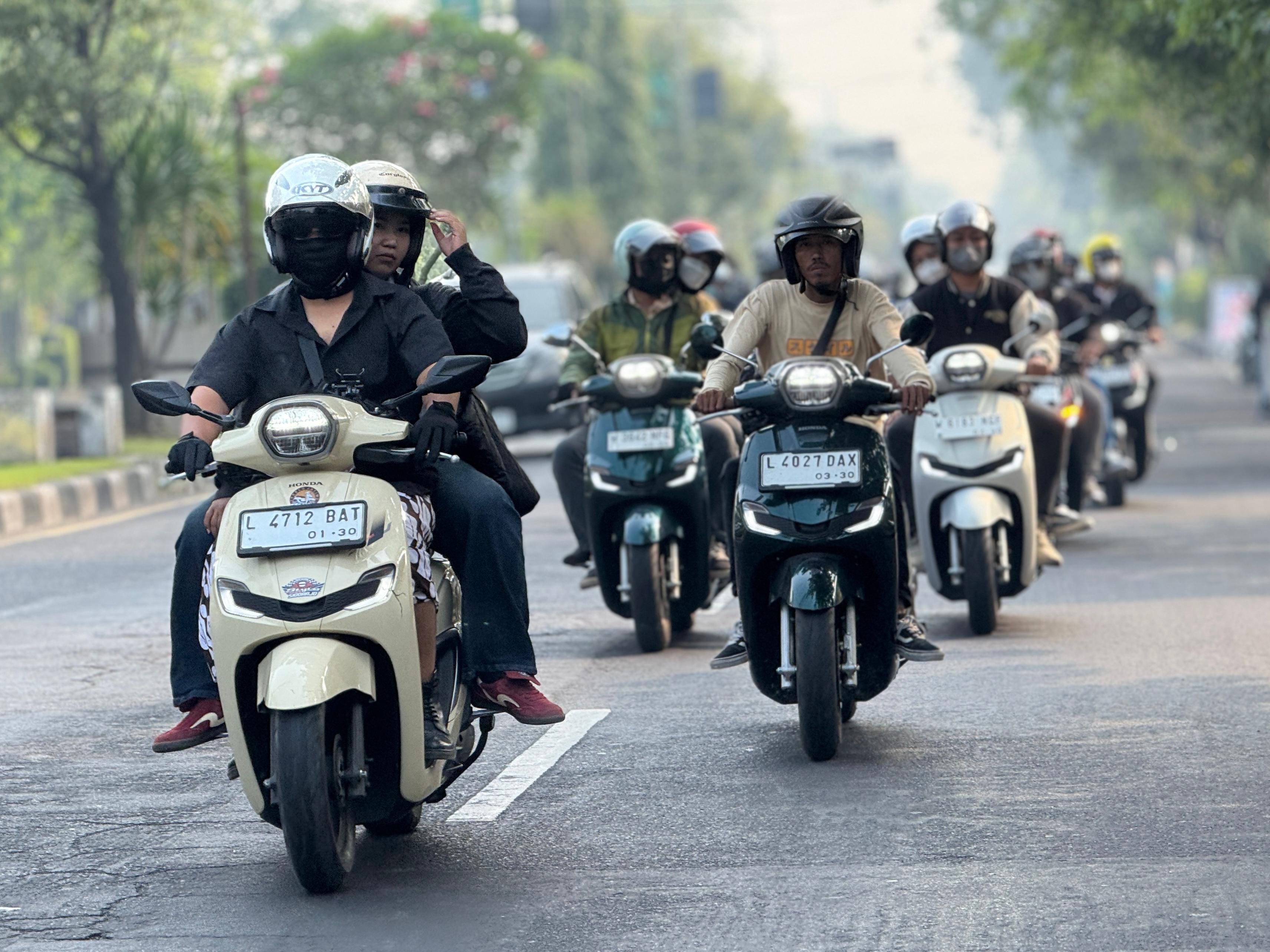 Semangat gaya dan kebersamaan berpadu dalam gelaran Stylo Fashioride yang diselenggarakan oleh PT Mitra Pinasthika Mulia (MPM Honda Jatim), distributor sepeda motor Honda untuk wilayah Jatim & NTT.