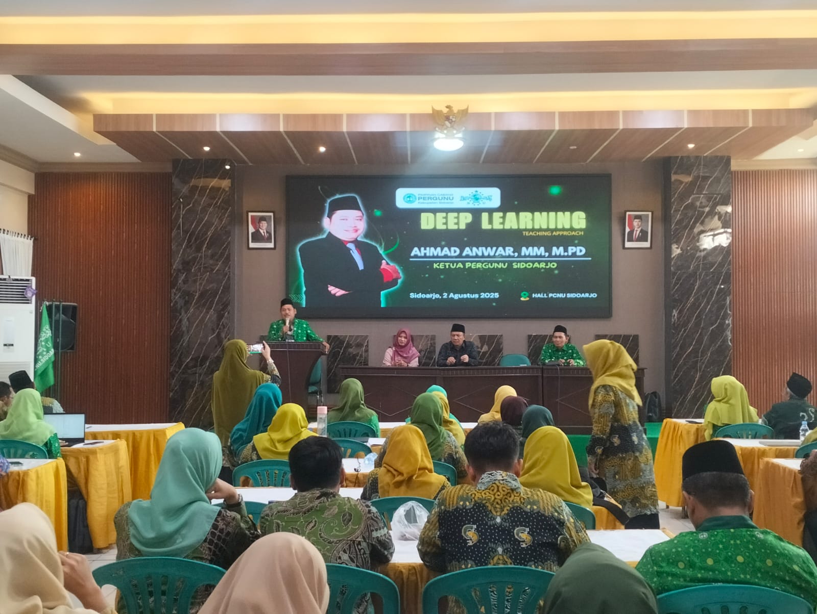 INSPIRATIF : Ketua PC Pergunu Sidoarjo Ahmad Anwar saat sambutan dalam kegiatan tersebut. (ANAS/RADAR SIDOARJO)&nbsp;