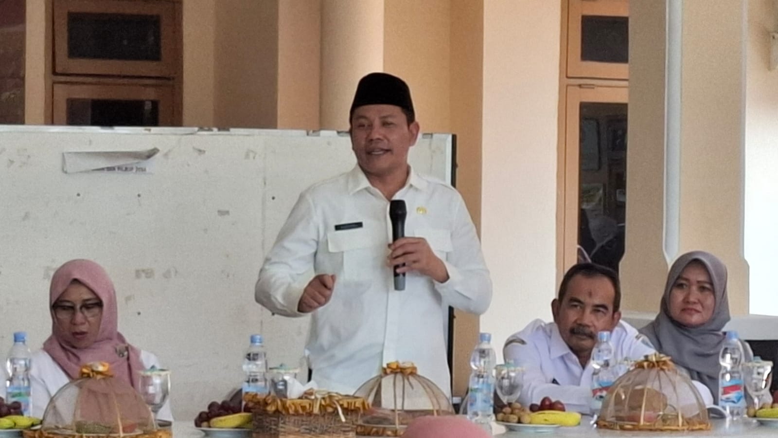 Bupati Sidoarjo Subandi. (M SAIFUL ROHMAN/RADAR SIDOARJO)  &nbsp;