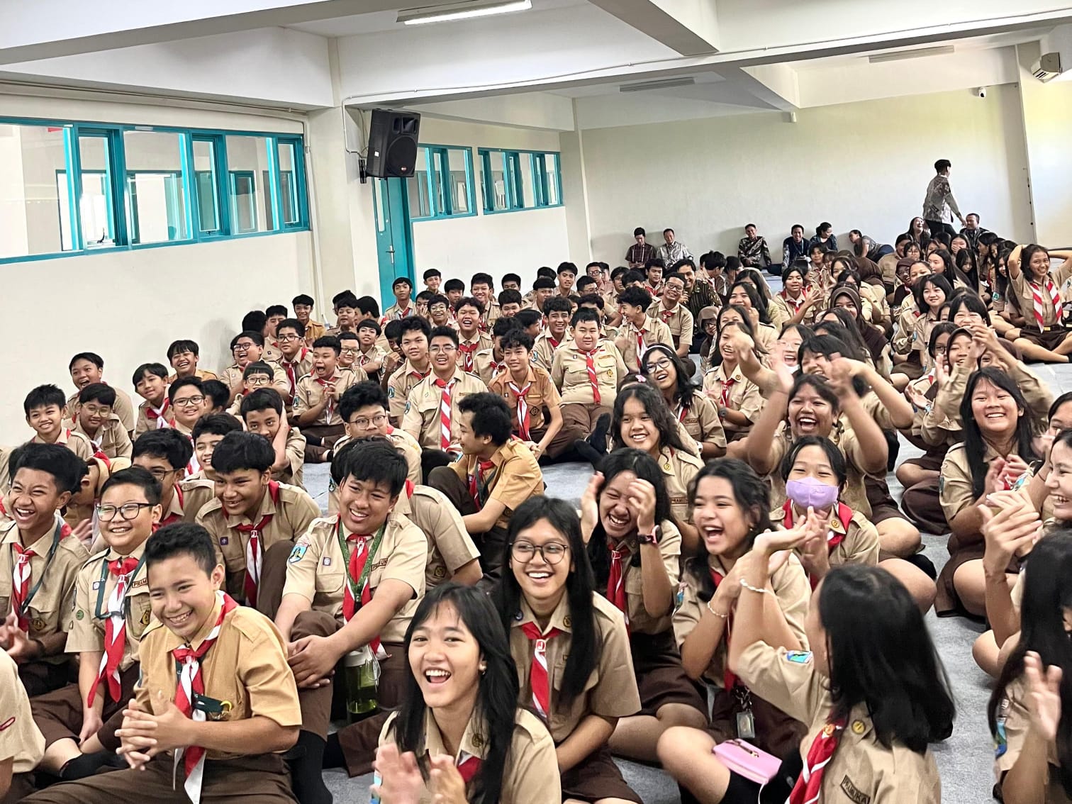 SERU: Antusias Siswa SMP Pembangunan Jaya.