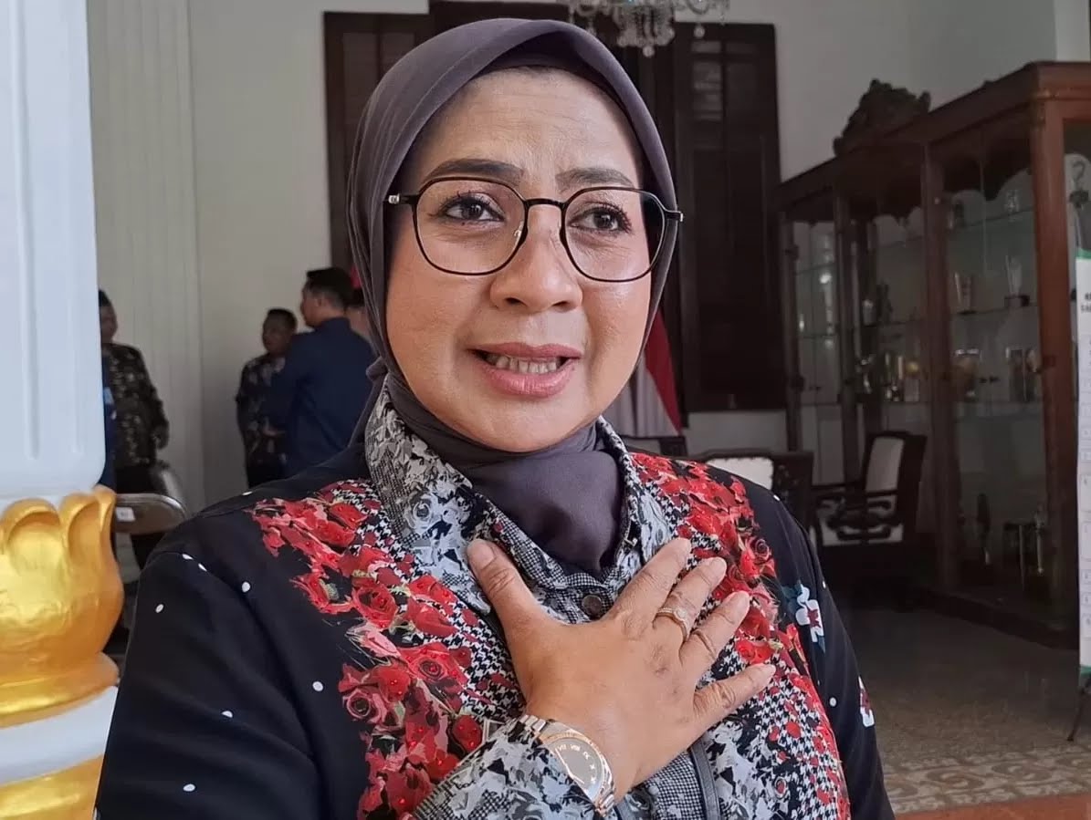 ANTISIPASI: Kepala Disnaker Sidoarjo, Ainun Amalia berusaha mengantisipasi gelombang PHK di sejumlah perusahaan di Sidoarjo.(M SAIFUL ROHMAN/RADAR SIDOARJO)