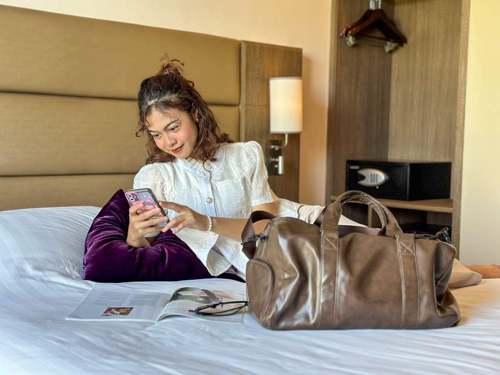 NYAMAN: Setiap kamar di Premier Place Hotel Surabaya Airport&nbsp;dirancang elegan dengan nuansa hangat dan dilengkapi fasilitas modern.