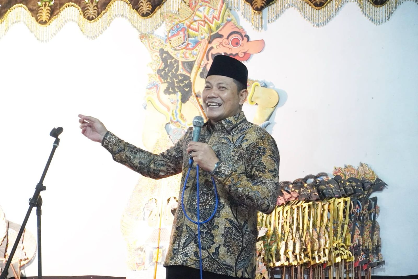 Bupati Sidoarjo Subandi