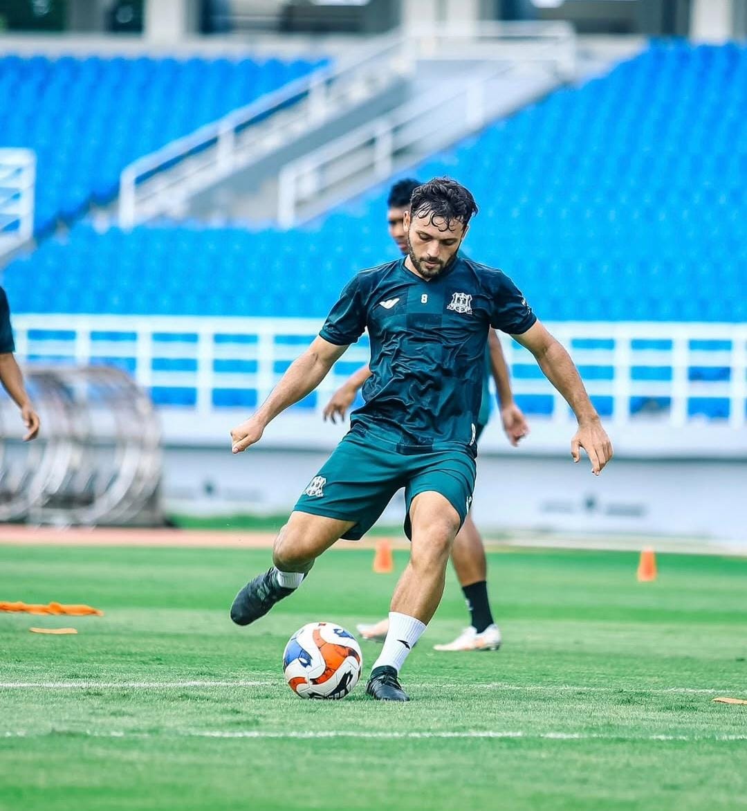 EVALUASI: Salah satu pemain asing Deltras Sidoarjo asal Brazil, Rian Lopes.&nbsp;(Foto Deltras Sidoarjo)