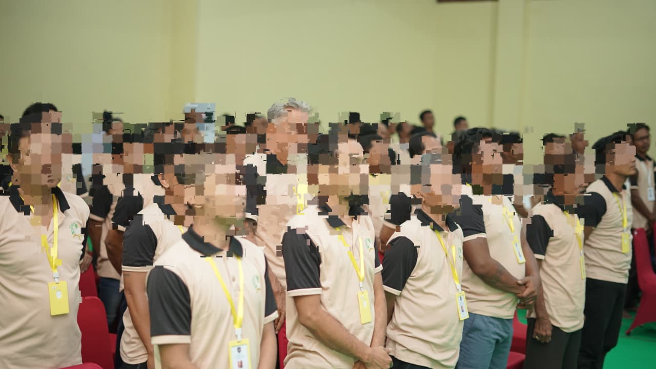KOMITMEN: Ratusan narapidana ikuti rehabilitasi narkoba di Lapas Porong Sidoarjo.