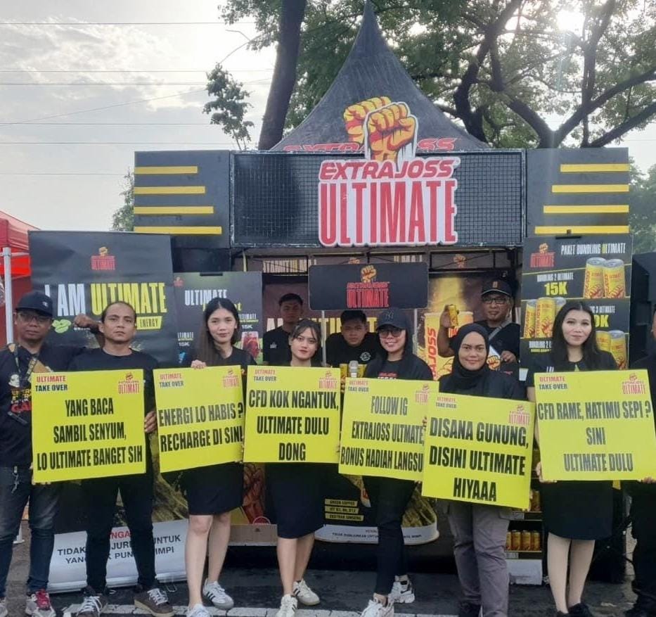 GAS POL: Extra Joss Ultimate menghadirkan pengalaman energi melalui aktivitas seru, promo produk, serta pembagian merchandise kepada pengunjung CFD.(IST/RADAR SIDOARJO)