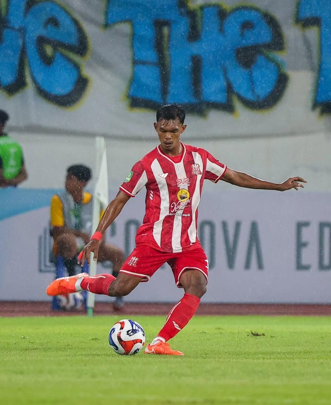 TIGA POIN: Pemain Deltras Sidoarjo saat pertandingan. (FOTO DELTRAS SIDOARJO)