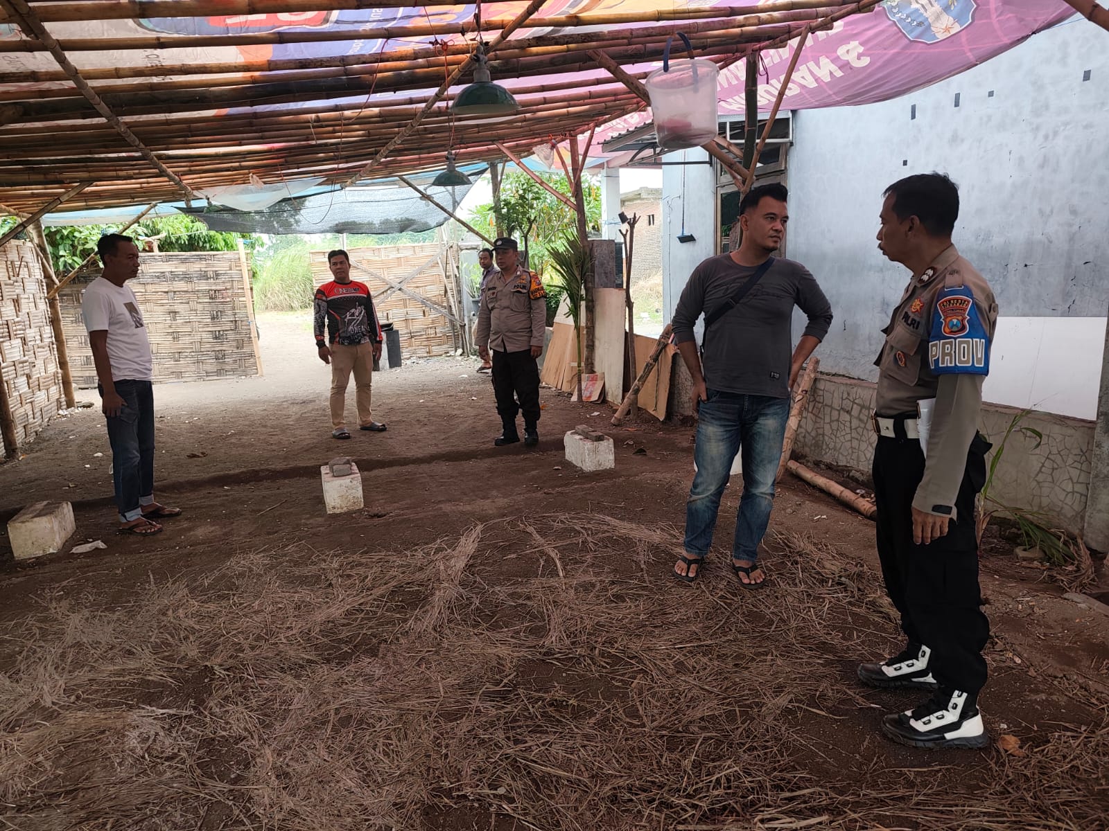 TEGAS: Polsek Tulangan menindaklanjuti laporan terkait dugaan aktivitas judi sabung ayam di lahan kosong Desa Kepadangan, Kecamatan Tulangan.