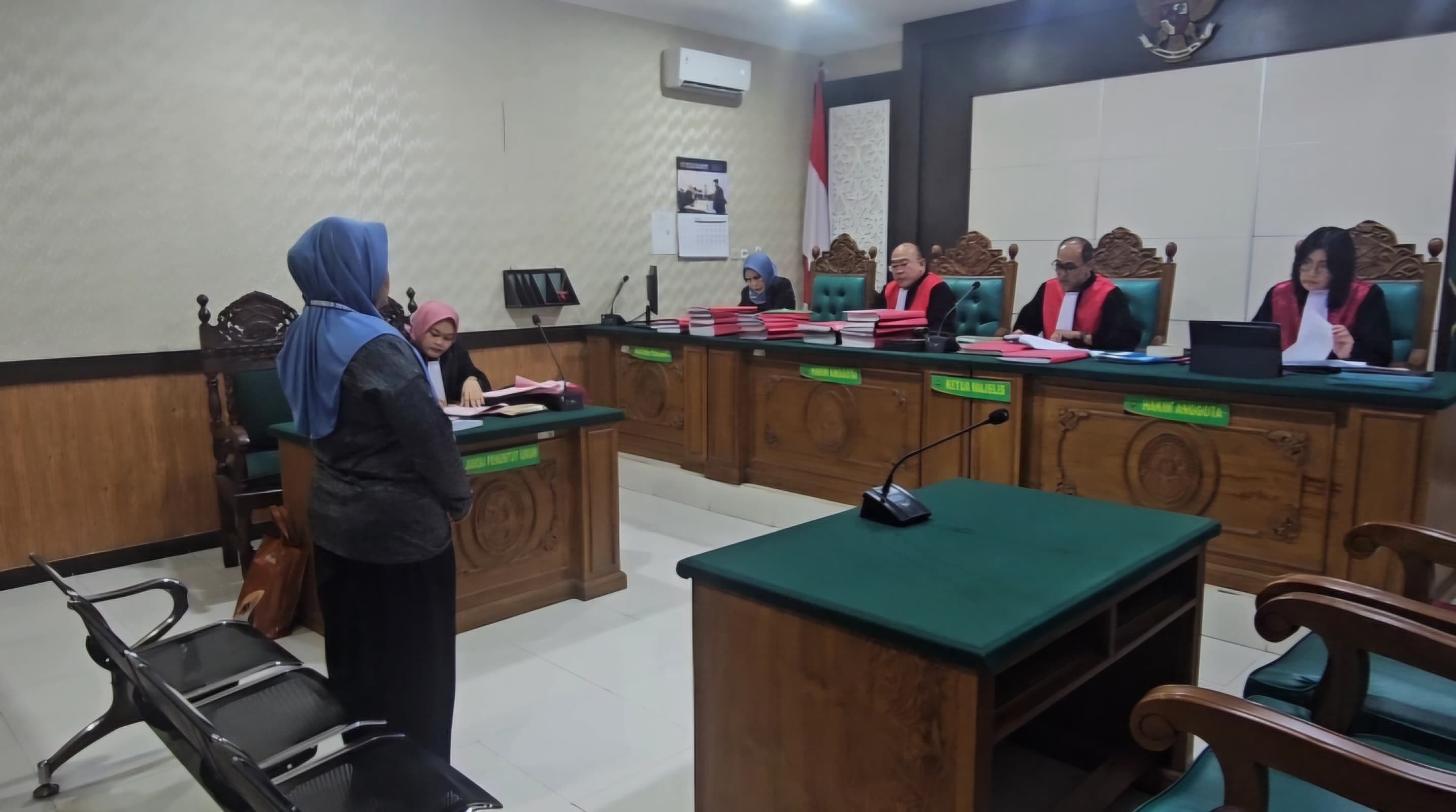 VONIS: Terdakwa jalani sidang di Pengadilan Negeri Sidoarjo.