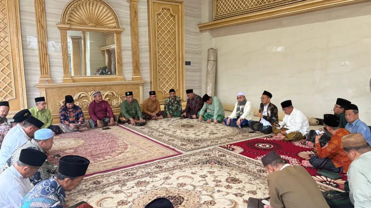 SILATURAHMI: Bupati Sidoarjo Subandi buka bersama dengan tokoh penting NU.