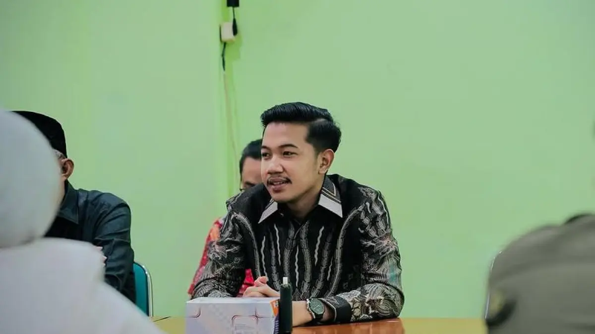 ASPIRASI: Anggota Komisi A DPRD Sidoarjo Muchammad Rafi Wibisono menyoroti ketimpangan antara tingginya investasi dan angka pengangguran.