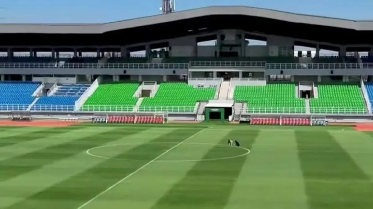 HIJAU: Stadion Gelora Delta Sidoarjo (GDS) yang sudah berstandar internasional. (Foto istimewa)