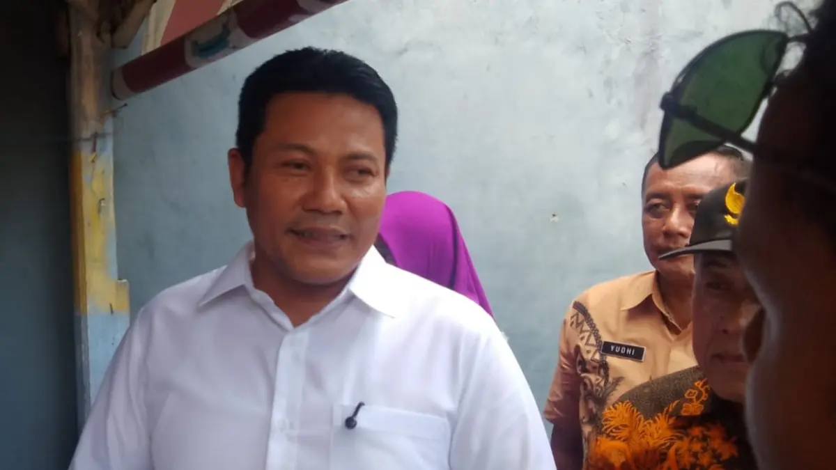 Bupati Sidoarjo Subandi