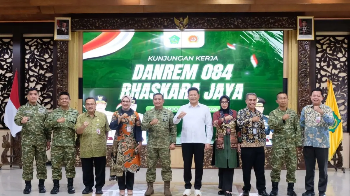 SINERGI: Bupati Sidoarjo Subandi menerima kunjungan kerja Komandan Korem 084/Bhaskara Jaya, Brigjen TNI Kohir, di Pendopo Delta Wibawa, Jumat (24/4/2026).