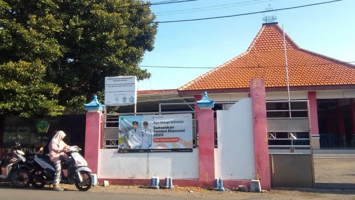 POLEMIK: Desa Balongdowo, Kecamatan Candi. Sejumlah perangkat desa yang maju dalam Pilkades disebut belum mengundurkan diri dari jabatannya. (DIKY SANSIRI/RADAR SIDOARJO)
