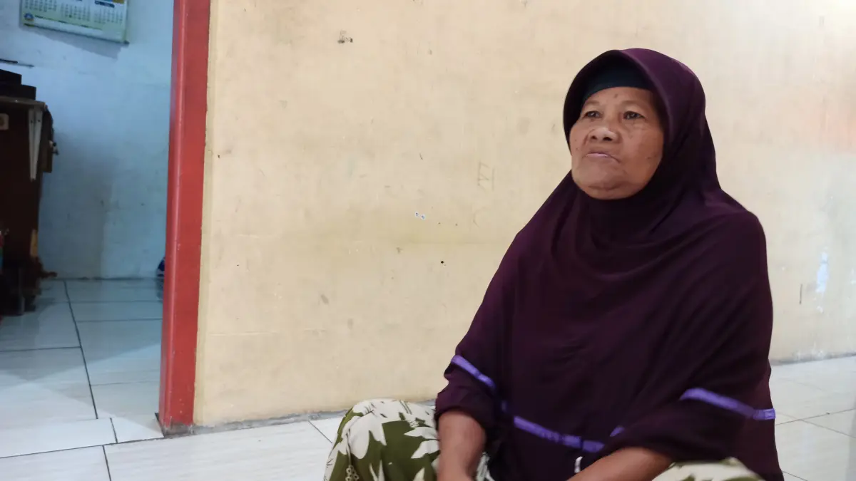 PASRAH: Wiwik Winarti, diduga menerima terror lagi dari tetangganya.