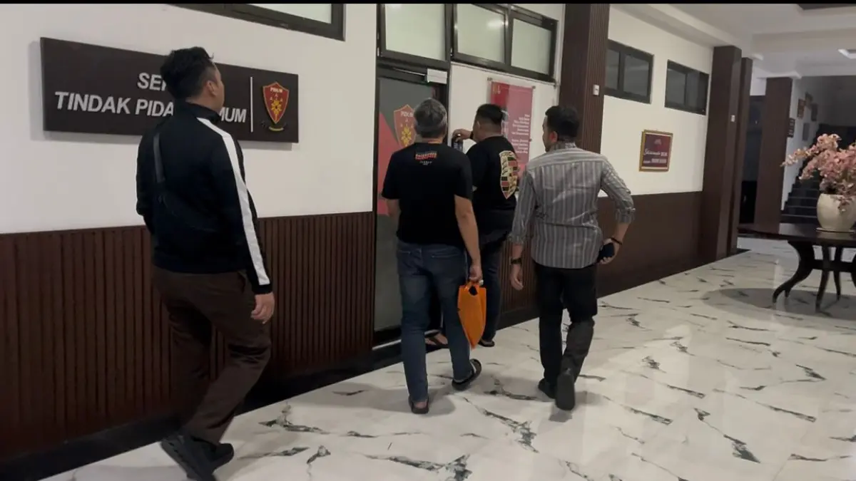 INKRAH: Kejaksaan Negeri (Kejari) Sidoarjo membantu pelaksanaan eksekusi terpidana Ali Maulidi ke Lembaga Pemasyarakatan (Lapas) Kelas IIA Sidoarjo.