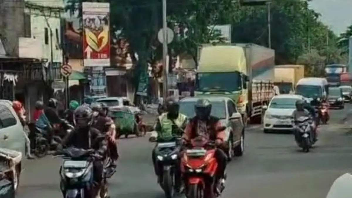 SOLUSI KEMACETAN: Kawasan perempatan Gedangan Sidoarjo.