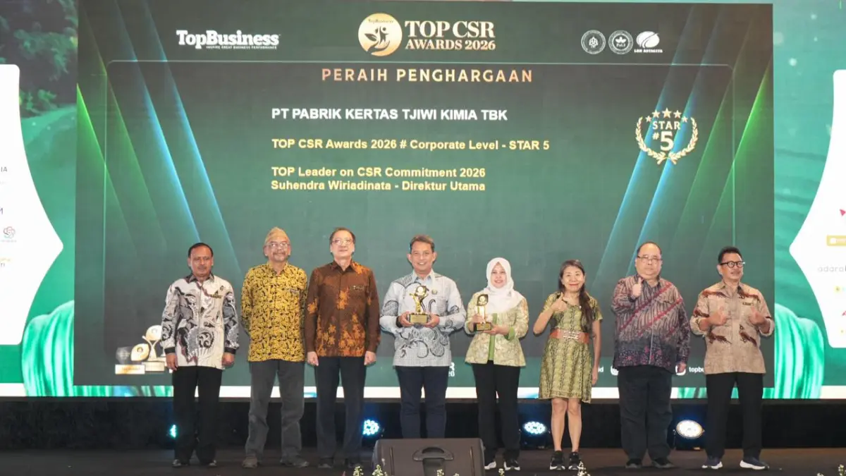 LUAR BIASA: PT Pabrik Kertas Tjiwi Kimia Tbk kembali meraih penghargaan TOP CSR Awards 2026 dengan predikat 5 STAR.