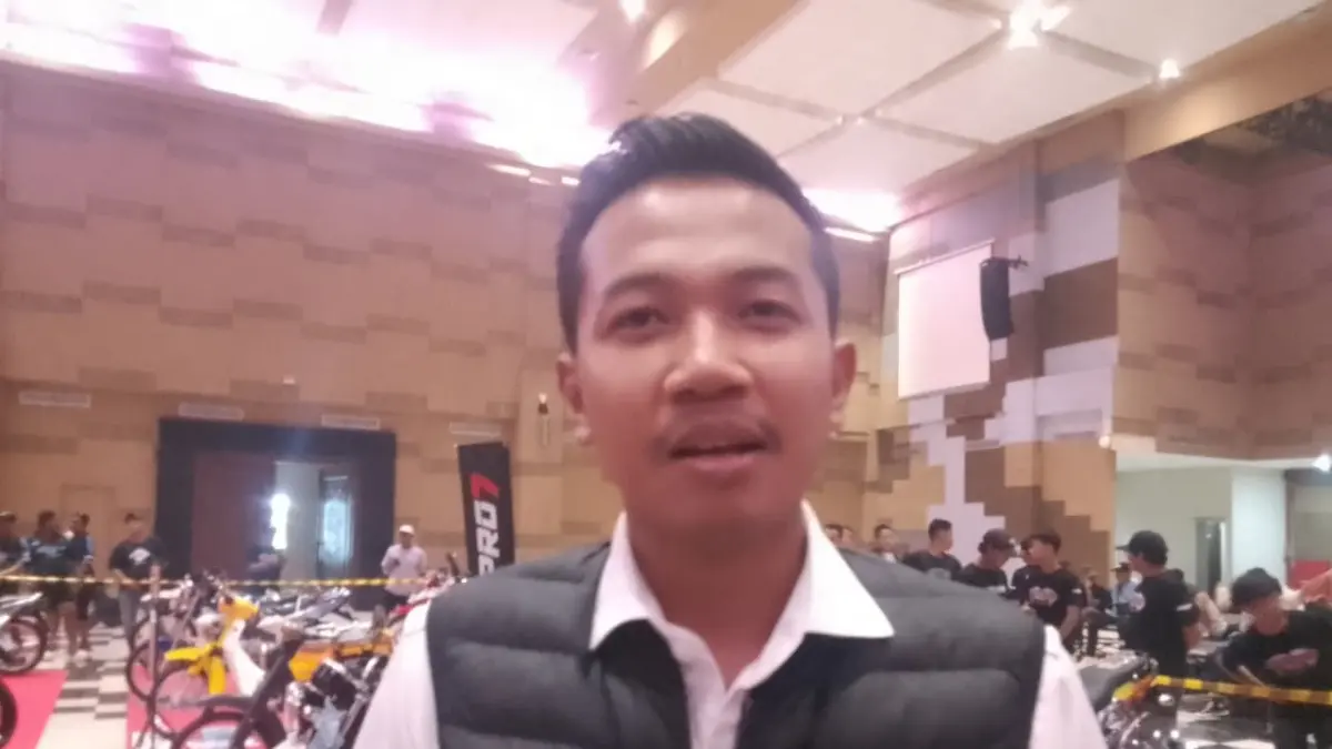 SUPPORT: Anggota Komisi A DPRD Sidoarjo, Muchammad Rafi Wibisono, memberikan keterangan kepada Radar Sidoarjo.&nbsp;