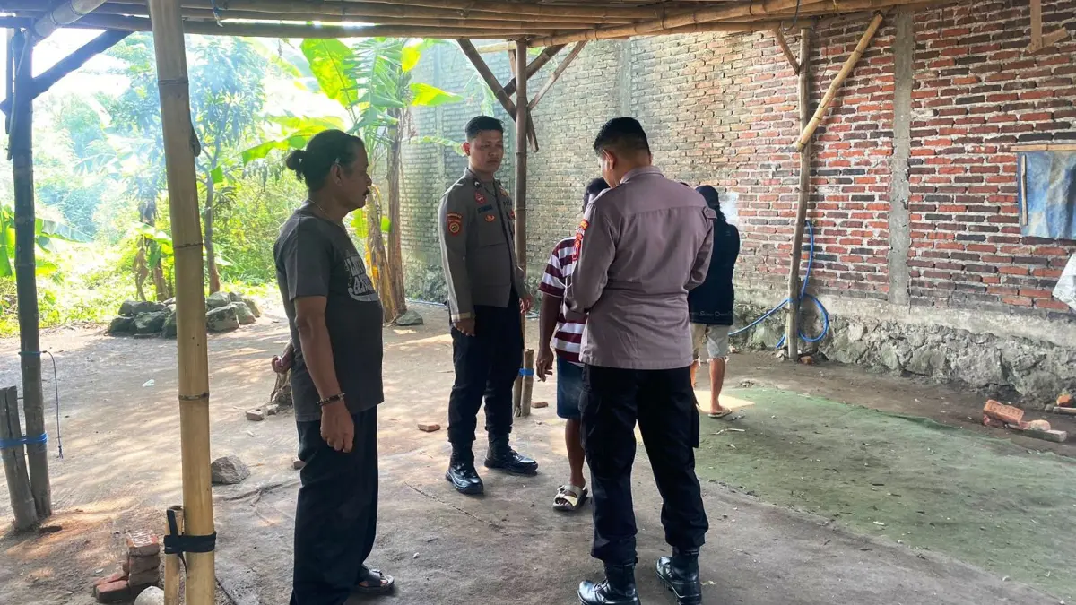 ANTISIPASI: Polsek Tarik menindaklanjuti laporan masyarakat terkait dugaan adanya aktivitas judi sabung ayam di Dusun Bokong Tengah, Desa Klantingsari.