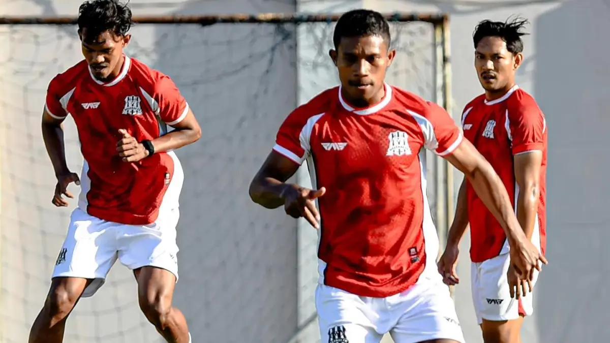 KONDISI BAIK: Pemain Deltras FC Sidoarjo berlatih. (Foto Deltras Sidoarjo)