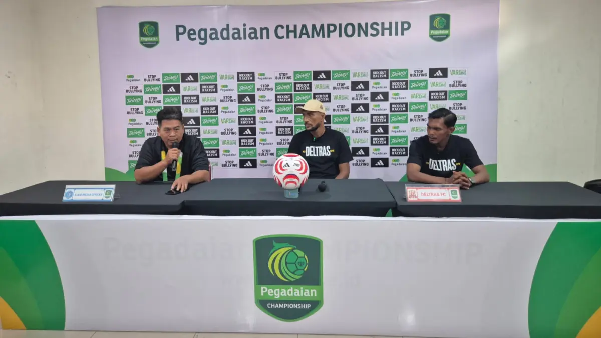 PERSIAPAN: Latihan terakhir Deltras FC Sidoarjo sebelum hadapi PSBS Biak. (Foto Deltras)