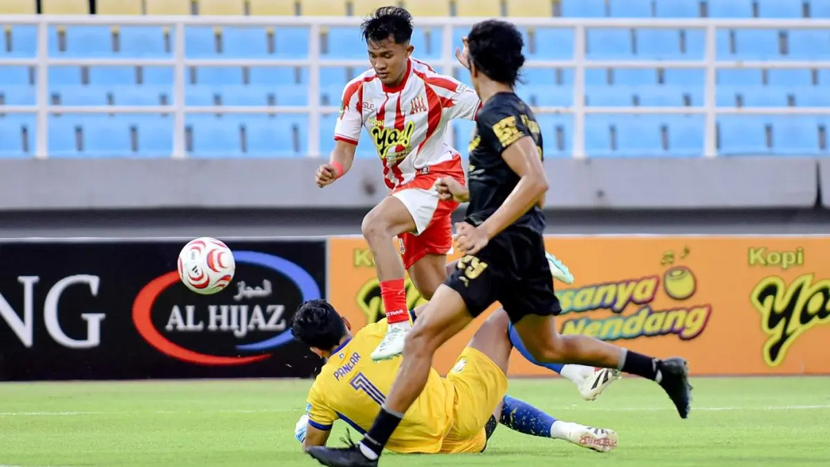 MENANG: Hingga laga keempat, De;tras Sidoarjo belum pernah kalah. (Foto Deltras Sidoarjo).