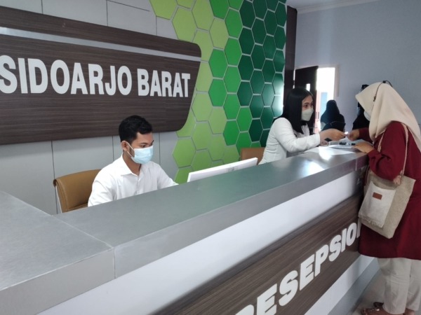 DITINGKATKAN: Pelayanan di RSUD Barat bakal terus meningkat menjelang grand opening. (HENDRIK MUCHLISON/RADAR SIDOARJO)