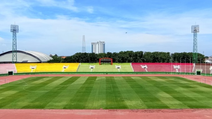 MENGHIJAU: Stadion Gelora Deltras Sidoarjo (GDS) siap digunakan untuk Porprov 2023. (IST)