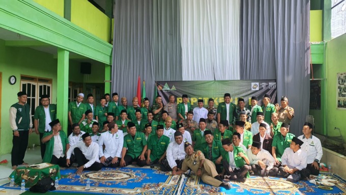 SALING DUKUNG: Foto bersama forkopimka tanggulangin dan PAC GP Ansor Tanggulangin.