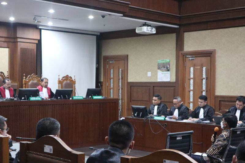 Mantan Menteri Komunikasi dan Informatika (Menkominfo) Johnny G. Plate menjalani sidang dengan agenda pembacaan nota keberatan (eksepsi) di pengadilan Tindak Pidana Korupsi (Tipikor) Jakarta, (4/7)