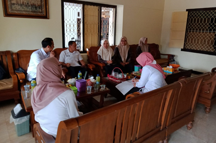 Dinkop UM turun ke lapangan untuk mengecek kesehatan koperasi di Jombang