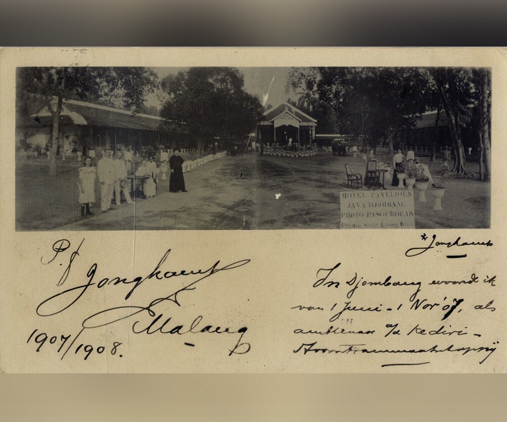 Iklan Hotel Paviljoen yang paling bagus di jamannya. Iklan ini dimuat pada tahun 1920an (putrajatim.blogspot.com)