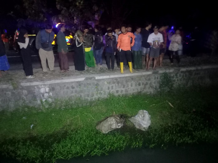 Kondisi mayat saat ditemukan warga di saluran air