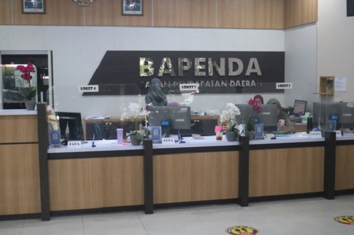 Ilustrasi loket pembayaran pajak di Bapenda Jombang