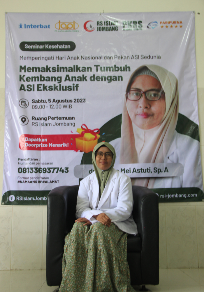 dr Erwina Mei Astuti SpA,  dokter Spesialis Anak di RSI Jombang