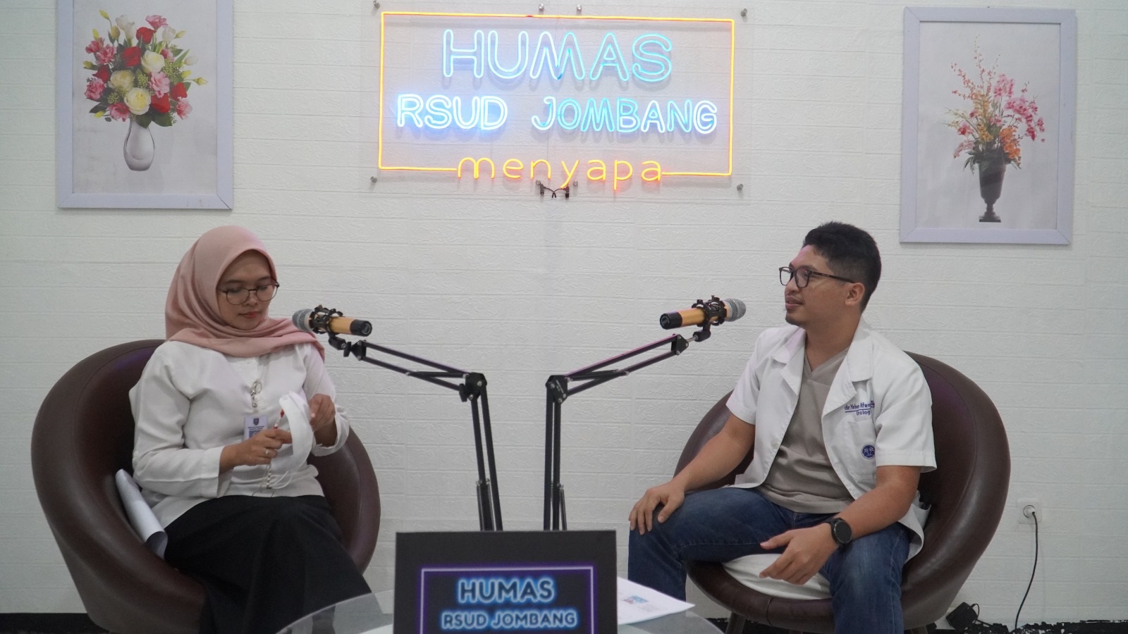 Spesialis Urologi RSUD Jombang dr Yohan Afandi Sp.U saat acara Humas RSUD Jombang menyapa